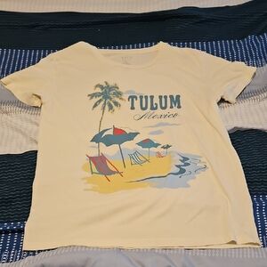 NWT Vici Tulum Graphic Tee